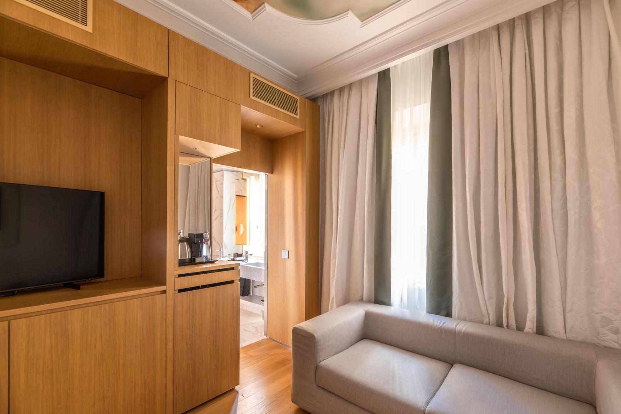 Sofitel Borghese Hotel 5*